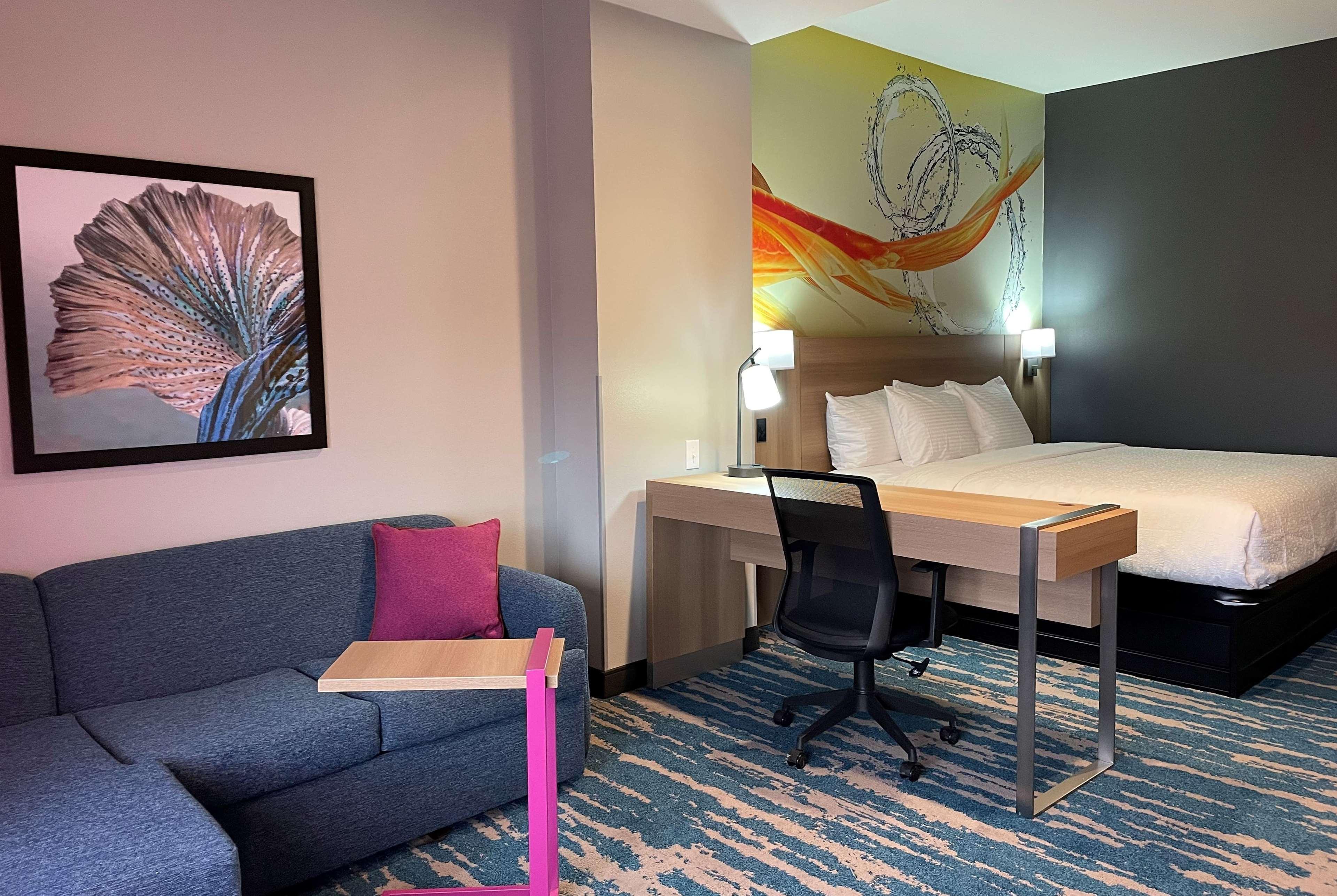 La Quinta Inn & Suites By Wyndham San Antonio Seaworld Lafb Luaran gambar