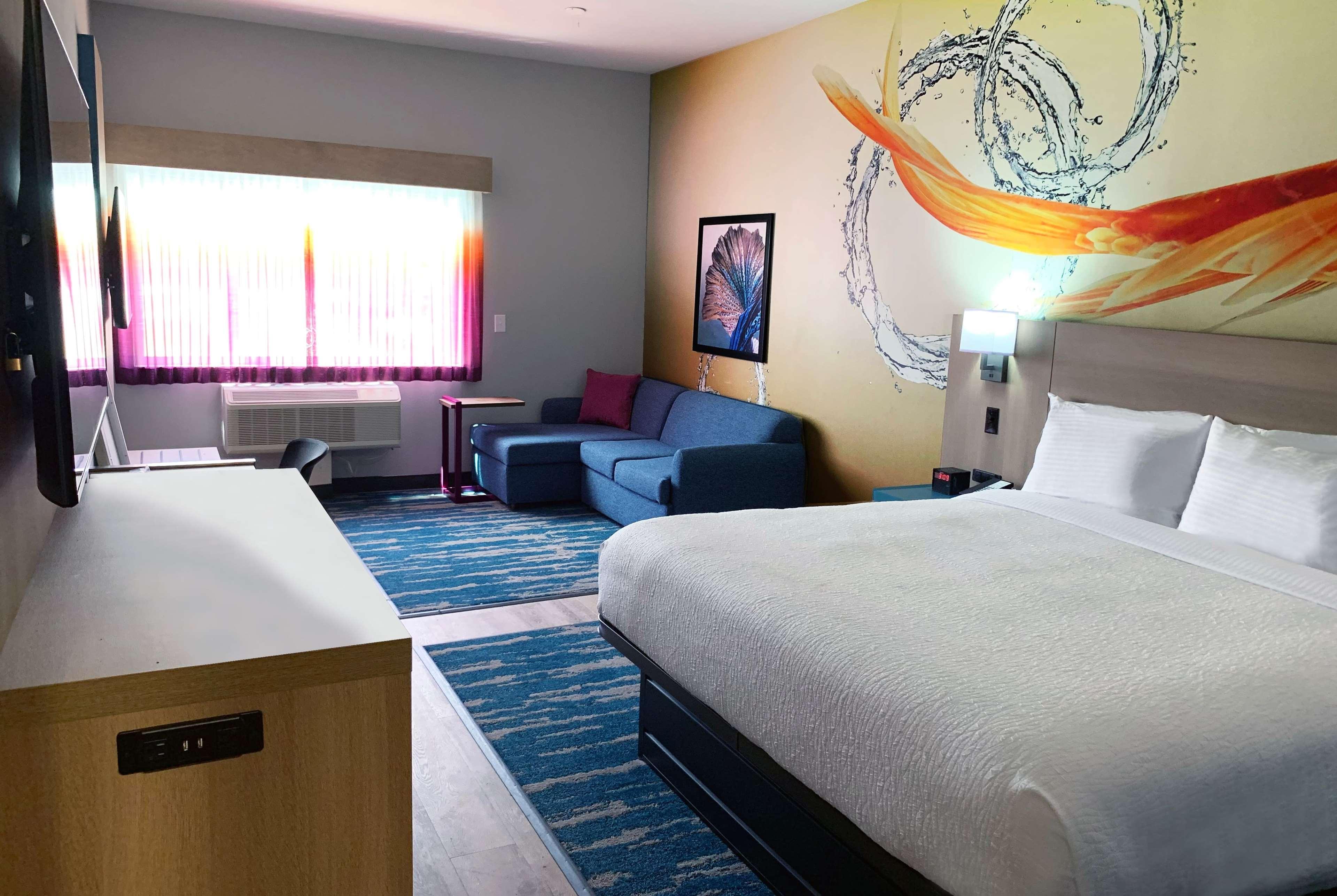 La Quinta Inn & Suites By Wyndham San Antonio Seaworld Lafb Luaran gambar