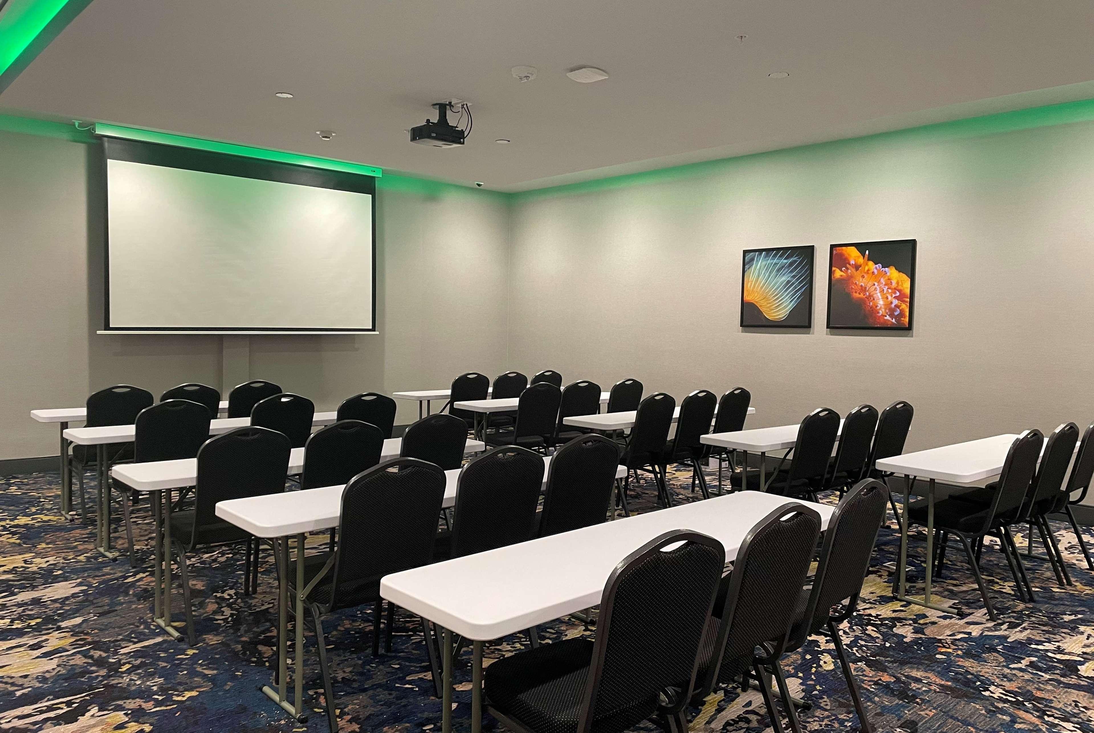 La Quinta Inn & Suites By Wyndham San Antonio Seaworld Lafb Luaran gambar